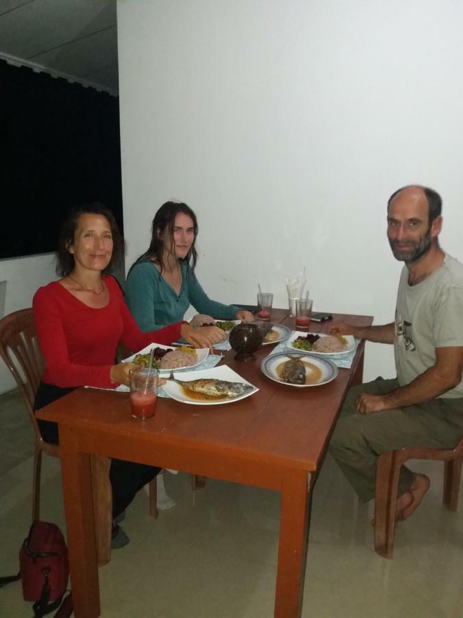 Ishitha Homestay Tangalle Buitenkant foto